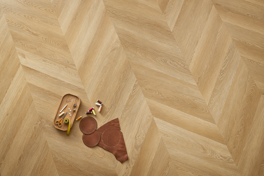 Вінілова підлога Afirmax Chevron CLC41822 Hartford Oak CLC41822 &mdash; зображення товару