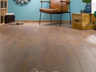 Ламінат Beauty Floor Sapphire 528 Дуб Каштан BFS528 &mdash; зображення товару