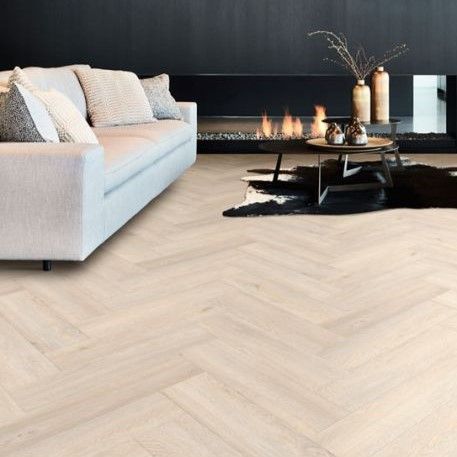 Виниловый пол IVC Roots Herringbone 86218 Galtymore Oak 86218H &mdash; изображение товара